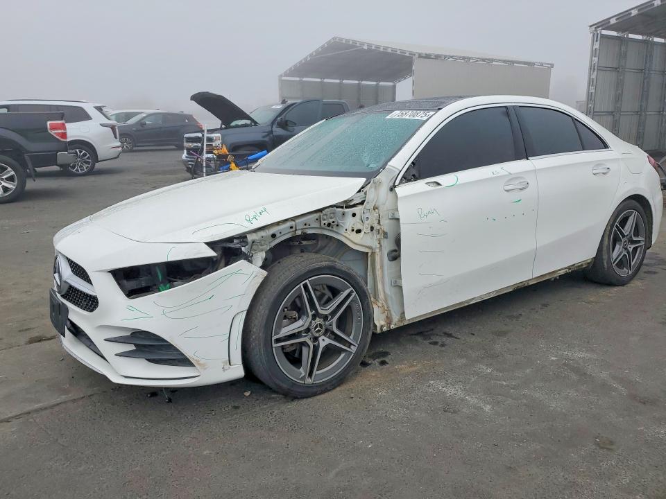 2021 MERCEDES-BENZ A — VIN W1K3G4EB0MJ273553