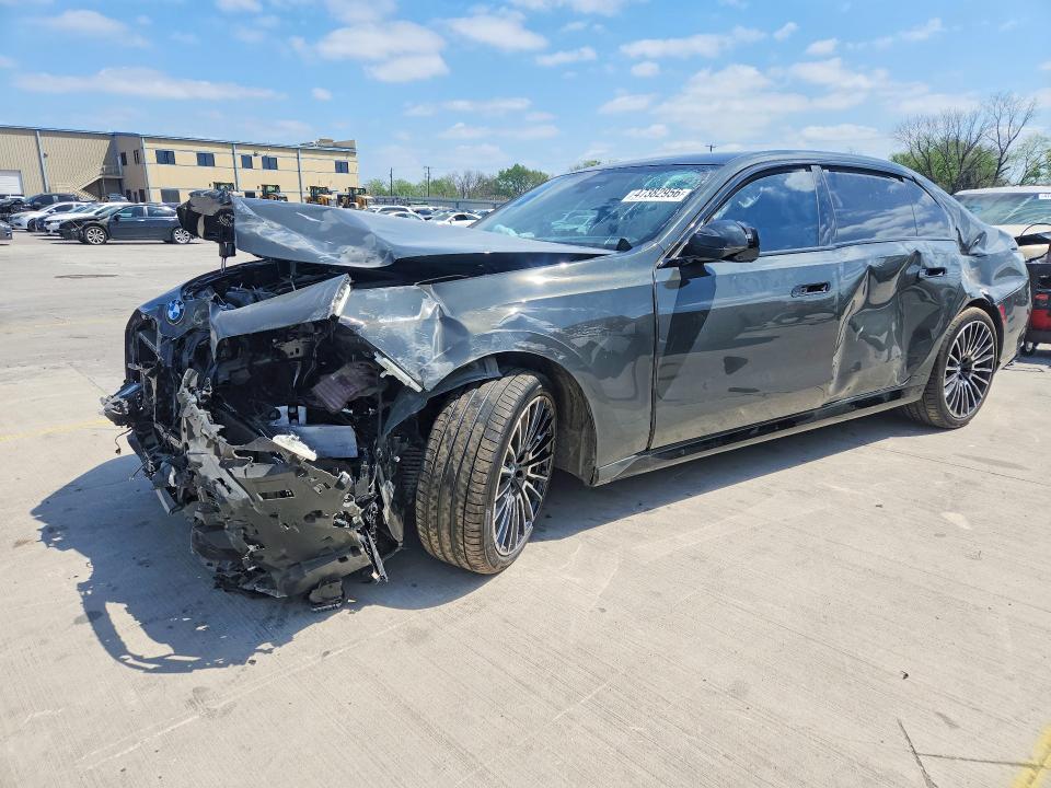 2025 BMW 740 — VIN WBA23EH02SCT29105
