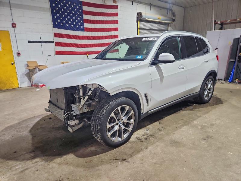 2021 BMW X5 — VIN 5UXCR6C01M9H45229