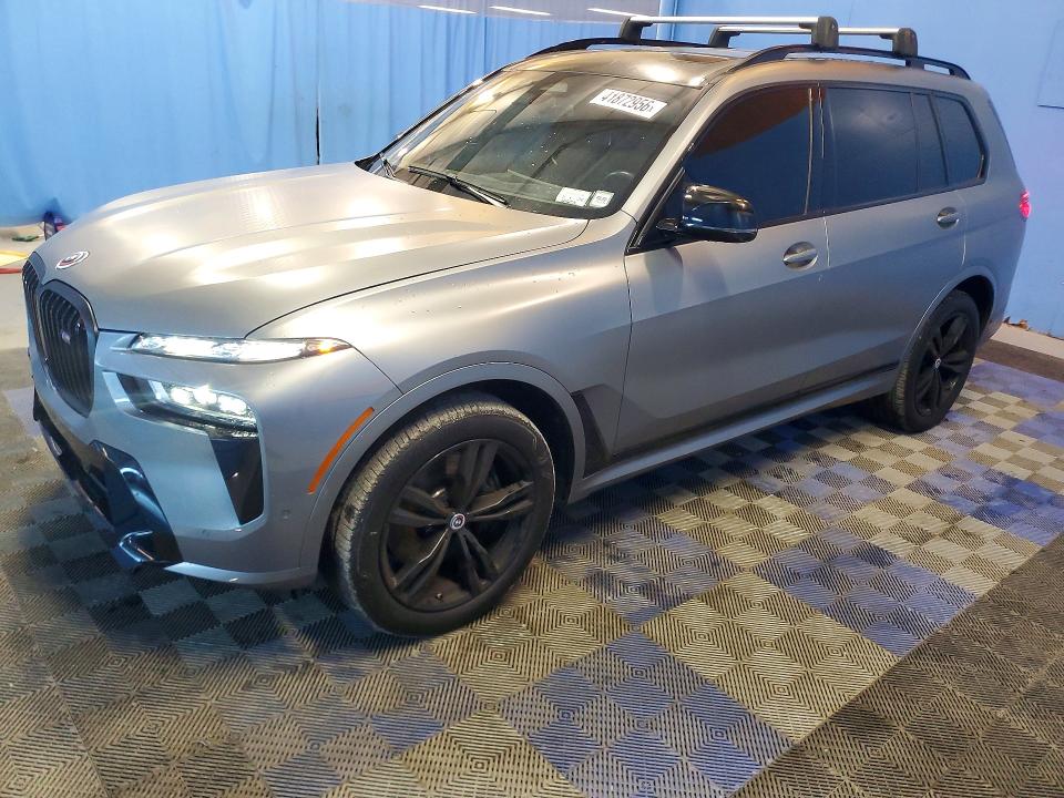 2024 BMW X7 — VIN 5UX33EM09R9T70057