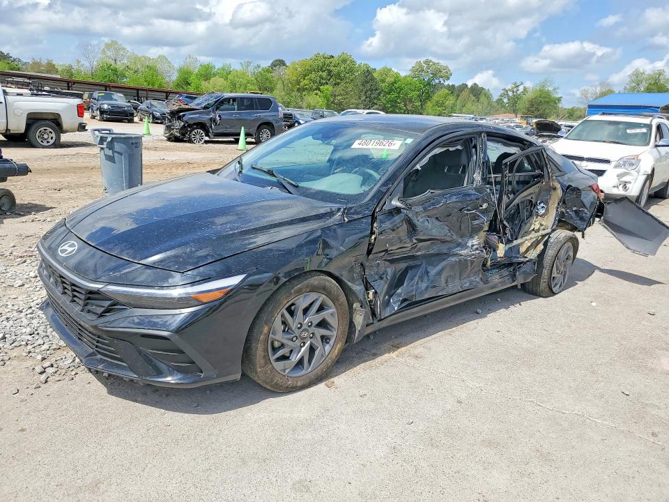 2024 HYUNDAI ELANTRA — VIN KMHLM4DG6RU757888
