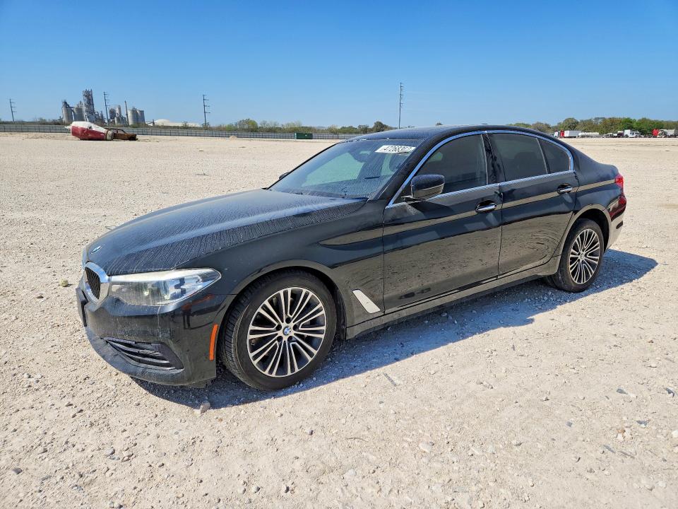 2018 BMW 530 — VIN WBAJA7C57JWA74208