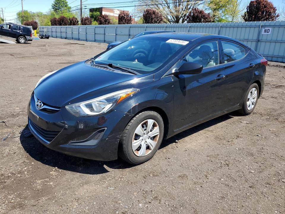 2016 HYUNDAI ELANTRA — VIN 5NPDH4AE4GH754091