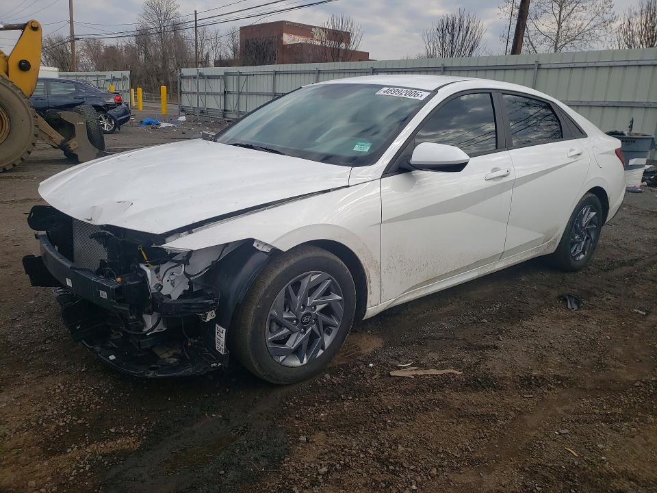 2024 HYUNDAI ELANTRA — VIN KMHLM4DG7RU736631