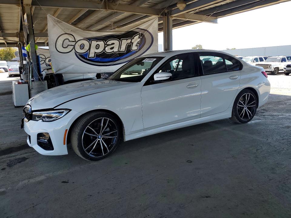 2019 BMW 330 I — VIN WBA5R1C52KAK07038