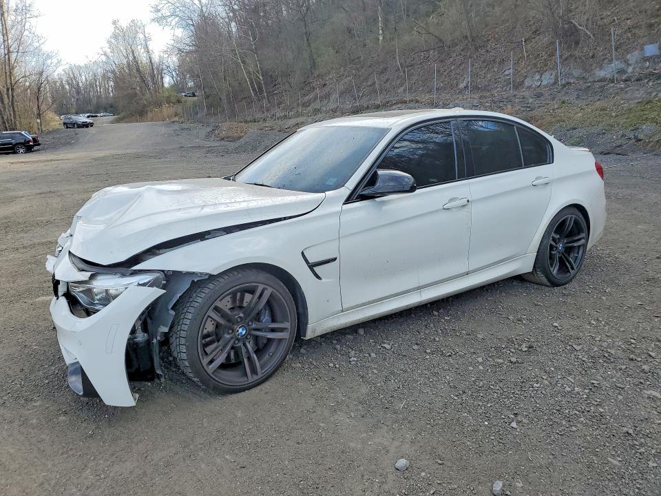 2017 BMW M3 — VIN WBS8M9C32H5G85808