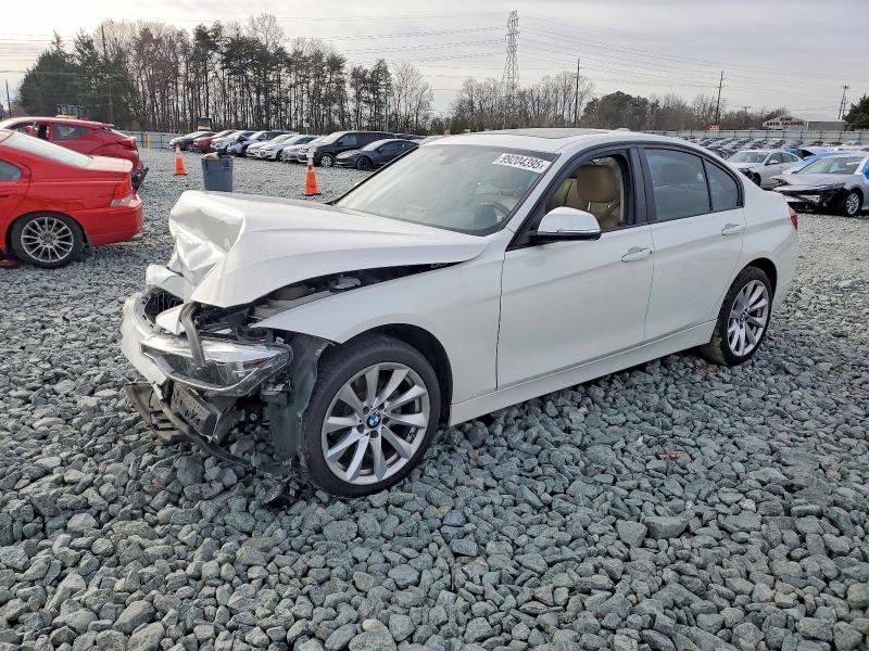 2018 BMW 320 — VIN WBA8E5G57JNV02315