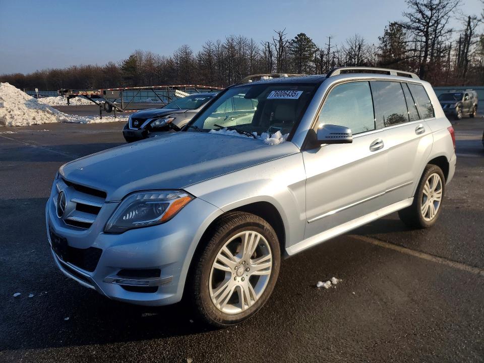 2015 MERCEDES-BENZ GLK — VIN WDCGG0EB7FG370702