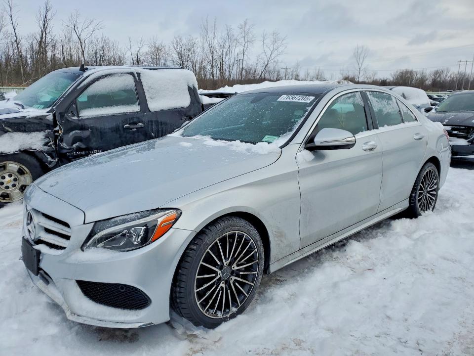 2015 MERCEDES-BENZ C — VIN 55SWF4KB7FU024836