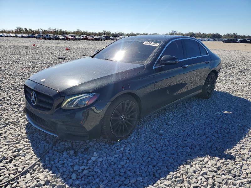 2017 MERCEDES-BENZ E — VIN WDDZF4KB1HA039087