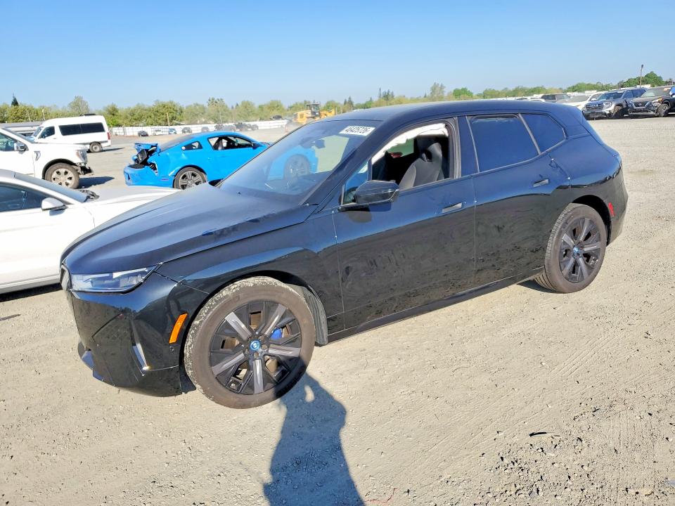 2025 BMW IX — VIN WB523CF03SCT43987
