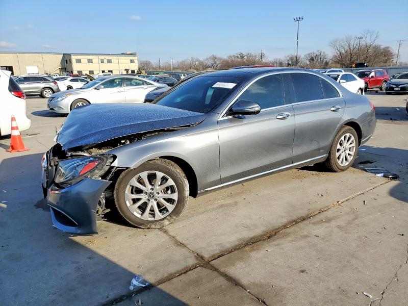 2018 MERCEDES-BENZ E — VIN WDDZF4KB4JA295407