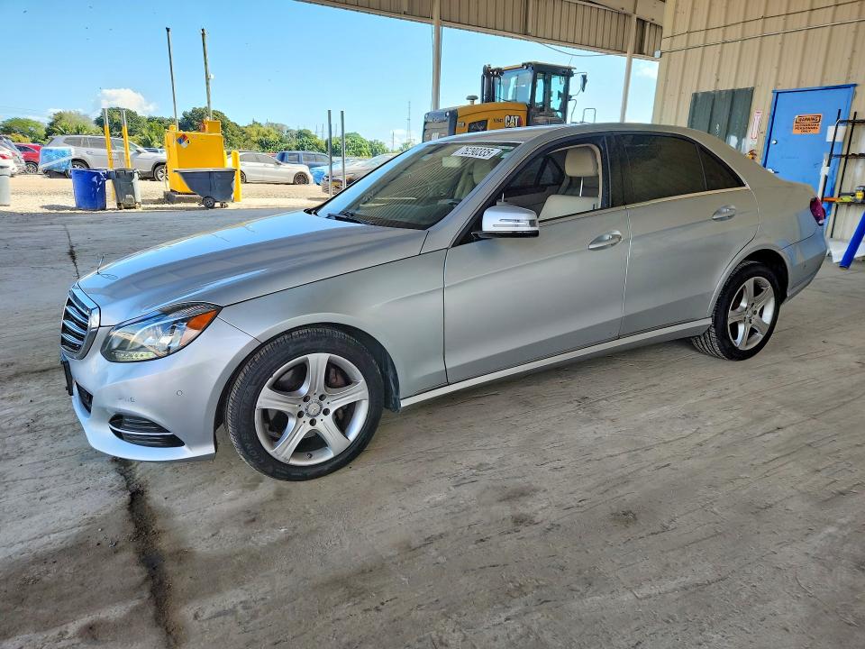 2016 MERCEDES-BENZ E — VIN WDDHF5KB7GB282218