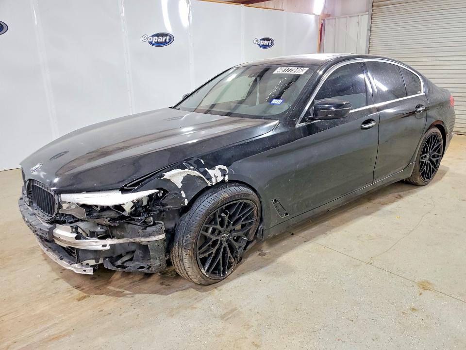 2018 BMW 530 — VIN WBAJA5C5XJWA36475