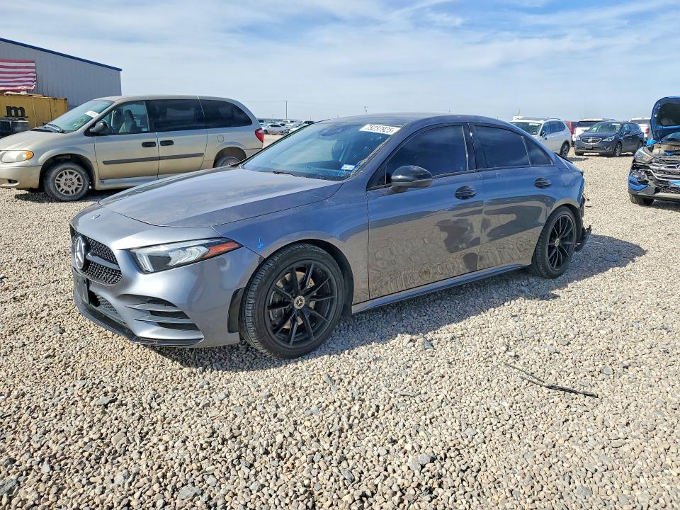 2019 MERCEDES-BENZ A — VIN WDD3G4EB7KW003140