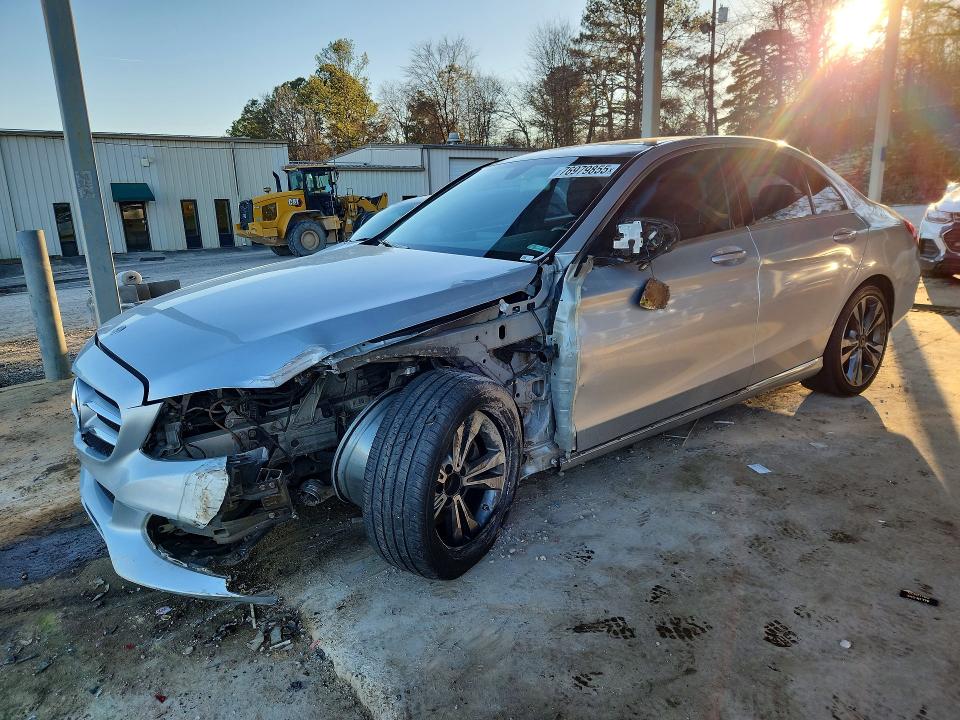 2016 MERCEDES-BENZ C — VIN 55SWF4JB4GU171215