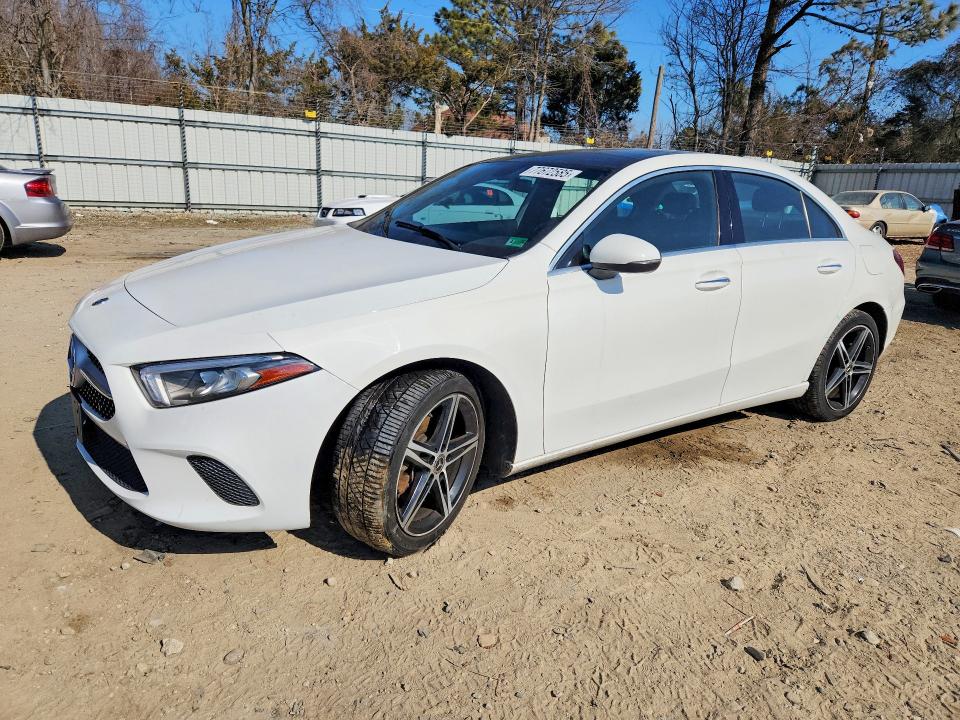 2019 MERCEDES-BENZ A — VIN WDD3G4FB6KW006352