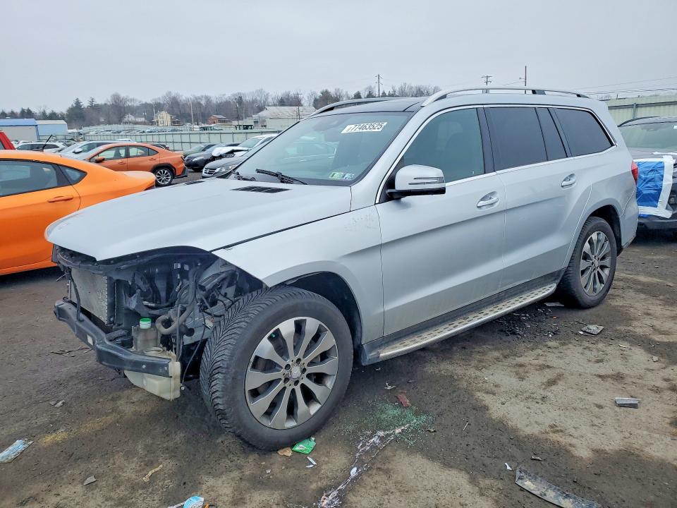 2017 MERCEDES-BENZ GLS — VIN 4JGDF6EE3HA811994