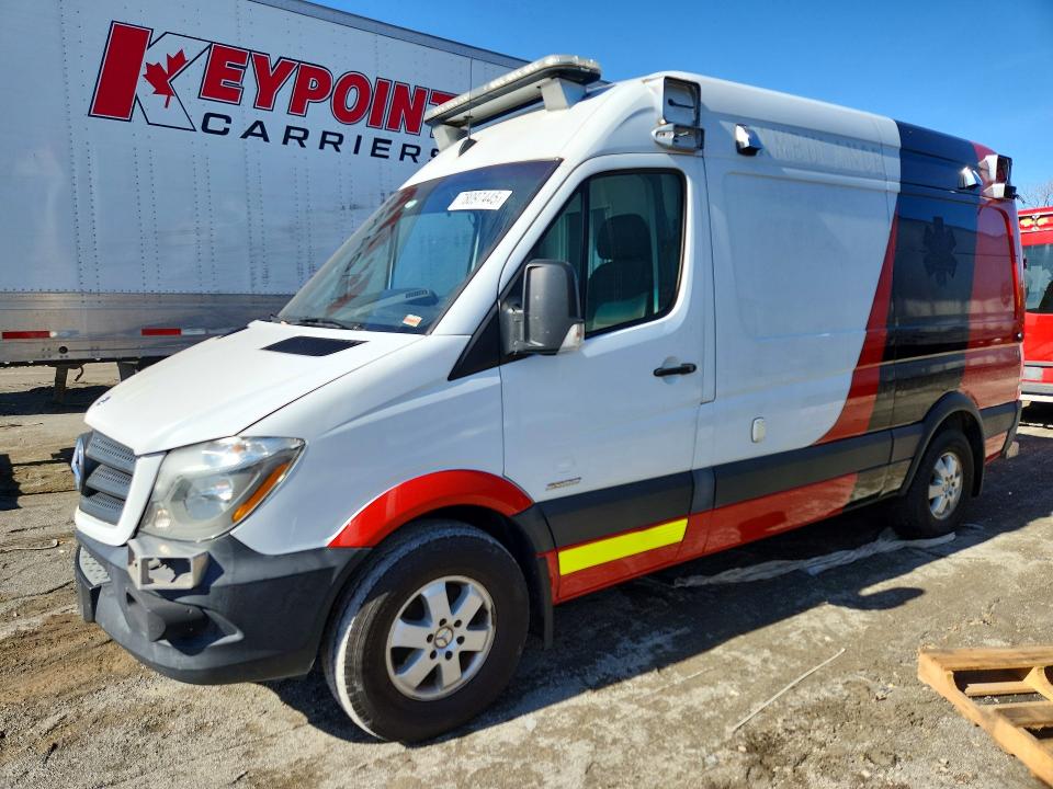 2015 MERCEDES-BENZ SPRINTER — VIN WD3PE7CC5FP141977