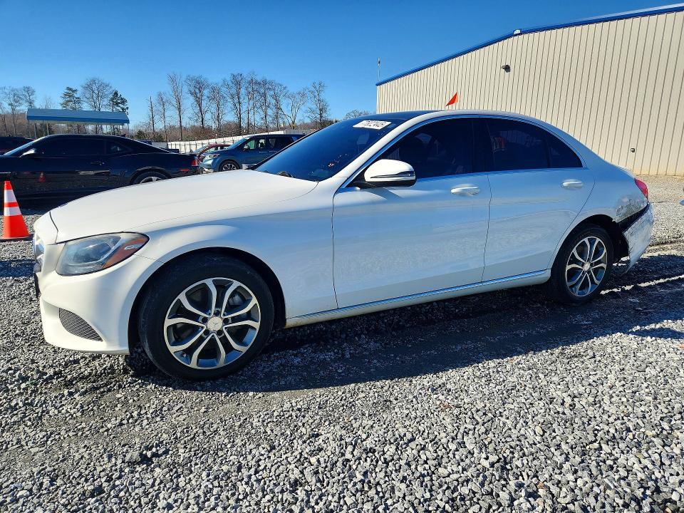 2016 MERCEDES-BENZ C — VIN WDDWF4KB7GR139357