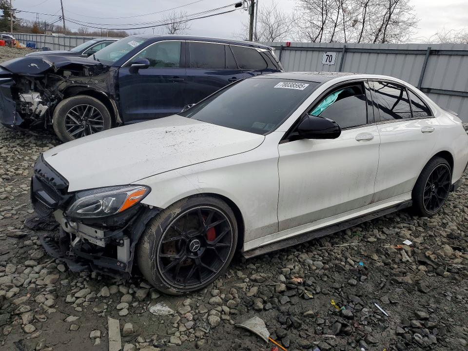 2016 MERCEDES-BENZ C — VIN 55SWF4KB8GU133386