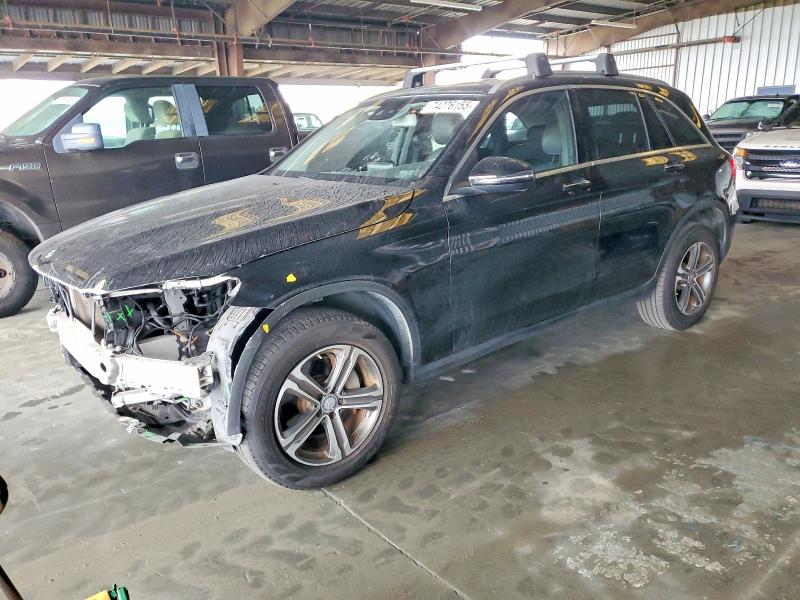 2016 MERCEDES-BENZ GLC — VIN WDC0G4KB1GF040171