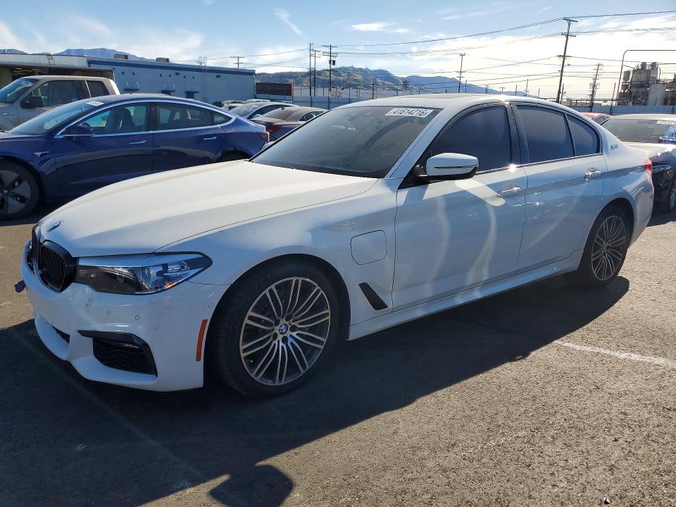 2019 BMW 530 E — VIN WBAJA9C57KB389964