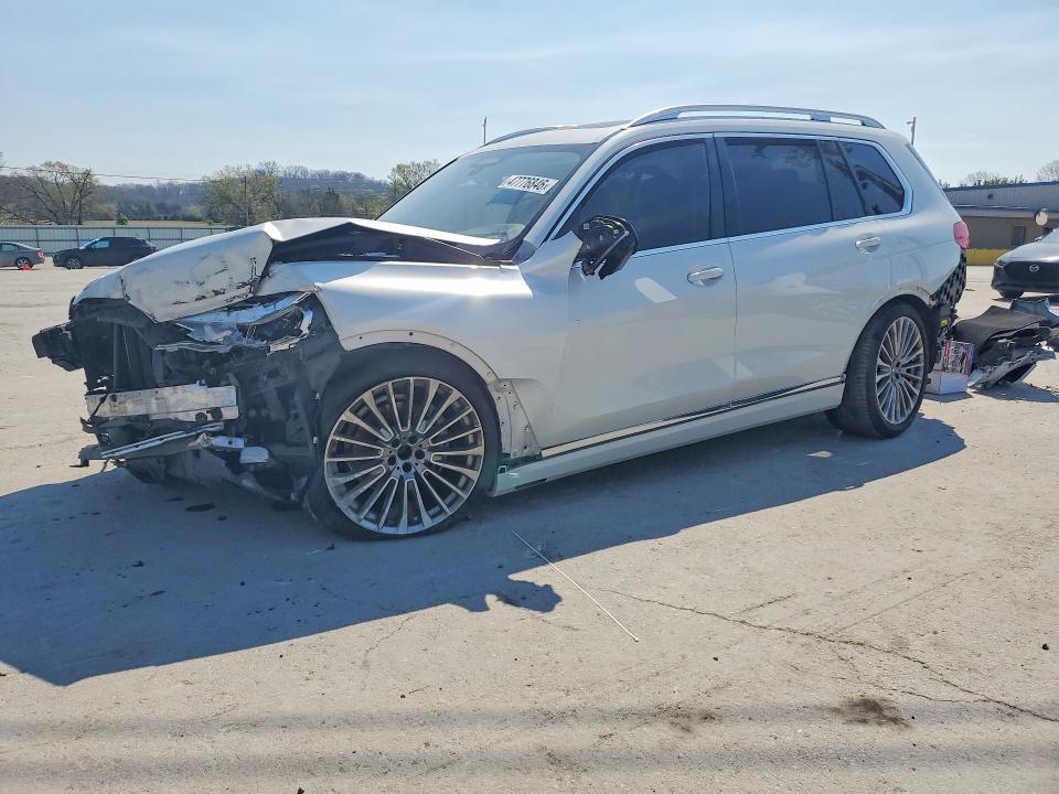 2022 BMW X7 — VIN 5UXCW2C09N9J84598