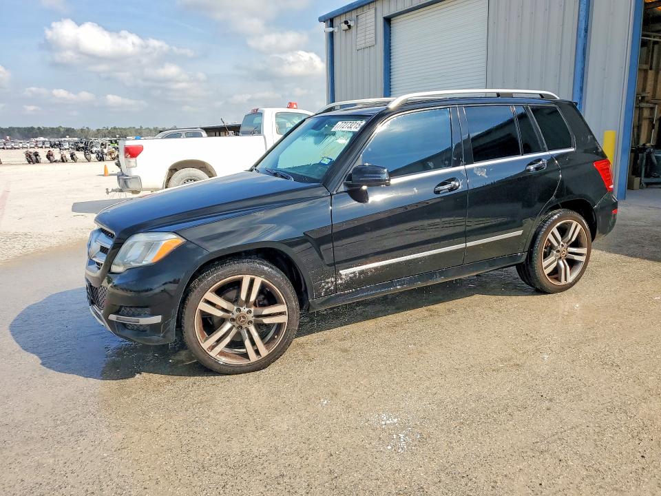 2015 MERCEDES-BENZ GLK — VIN WDCGG5HB0FG400261