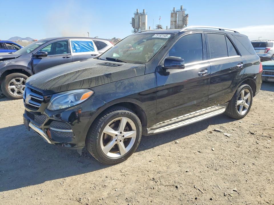 2017 MERCEDES-BENZ GLE — VIN 4JGDA5JB8HA900027