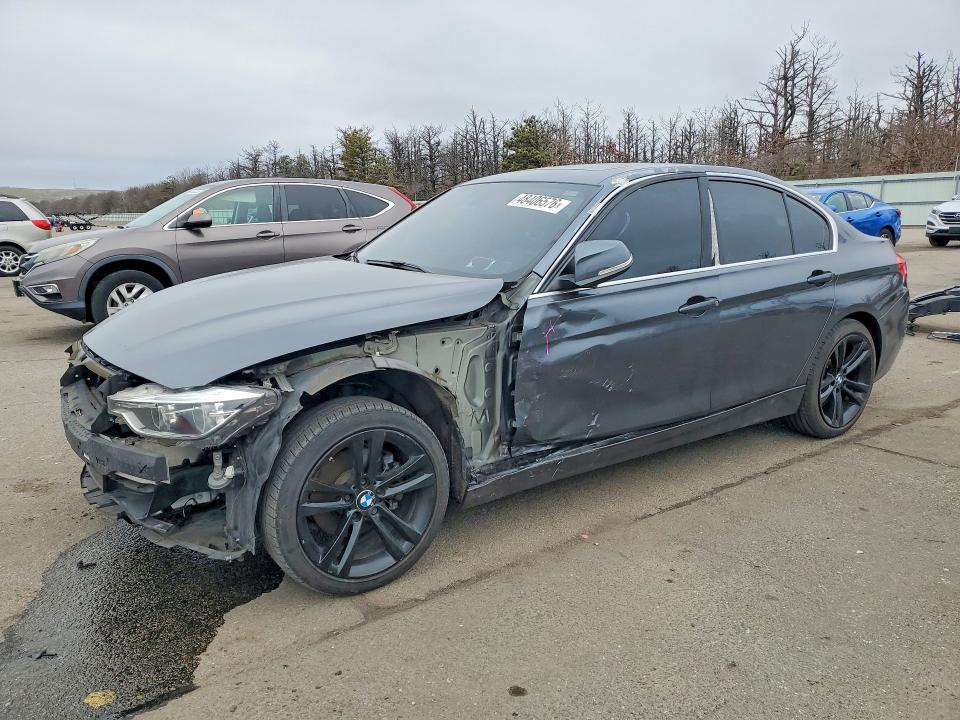 2018 BMW 330 — VIN WBA8D9C58JEB35444