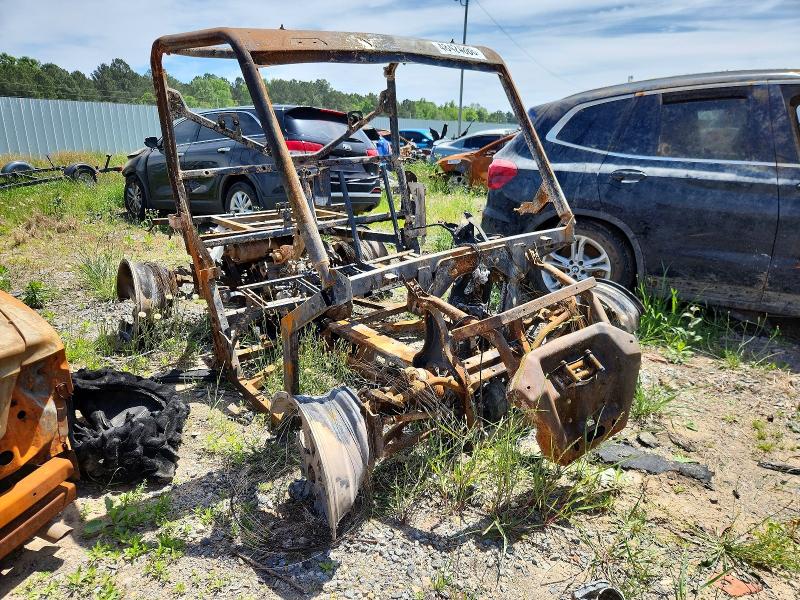 3JBUKAP43JK002090