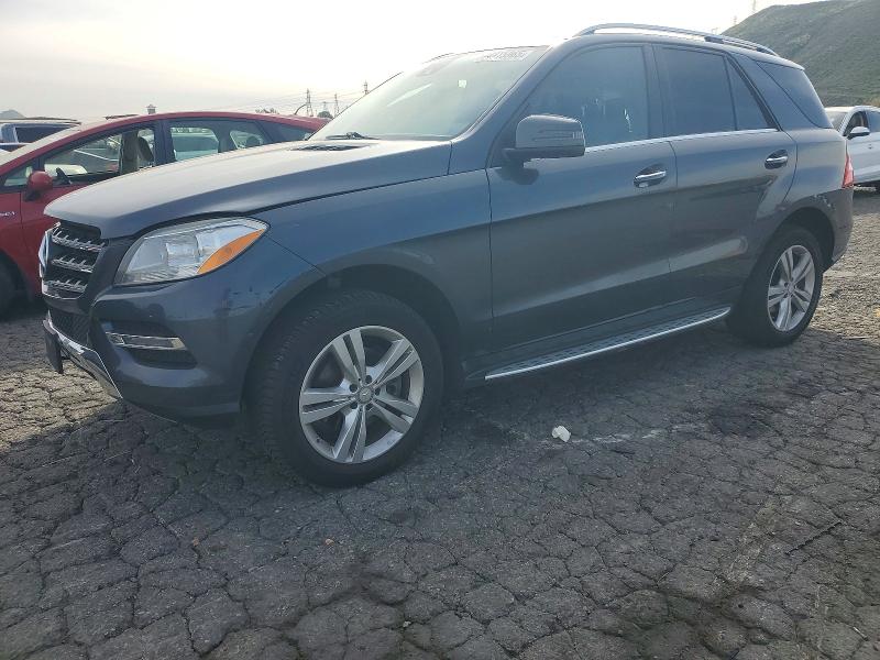2015 MERCEDES-BENZ ML — VIN 4JGDA5HBXFA588702