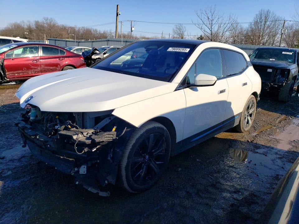 2023 BMW IX — VIN WB523CF0XPCM04548