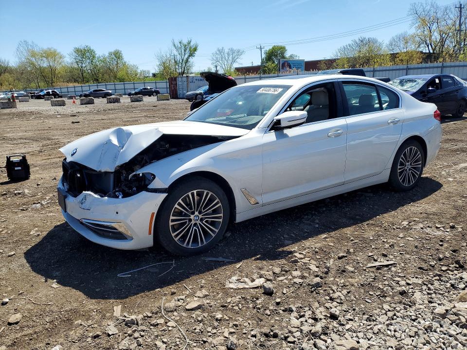 2018 BMW 540 — VIN WBAJE7C57JWA03952
