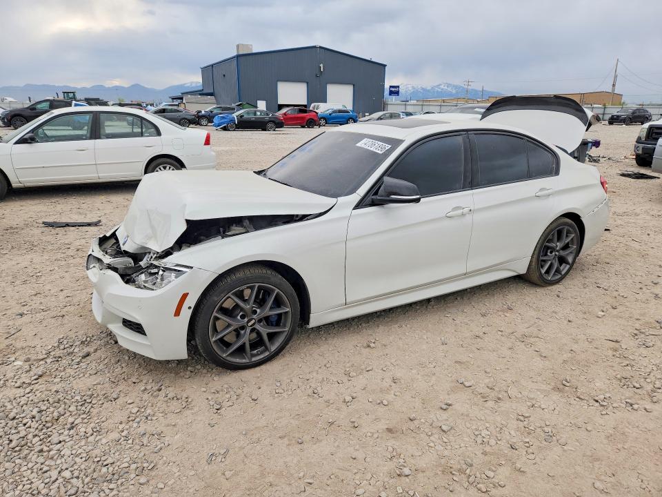 2017 BMW 340 — VIN WBA8B7C3XHA190307