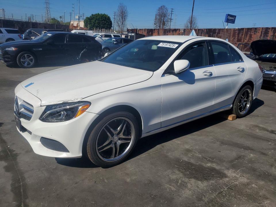 2015 MERCEDES-BENZ C — VIN 55SWF4JB6FU048417