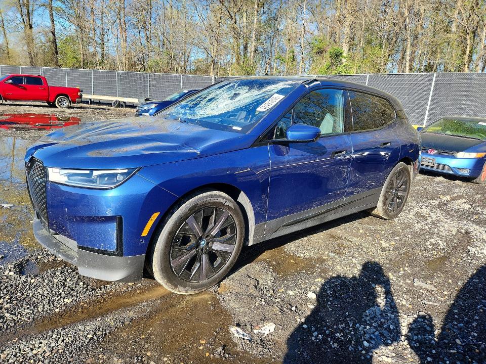 2024 BMW IX — VIN WB523CF0XRCR84550