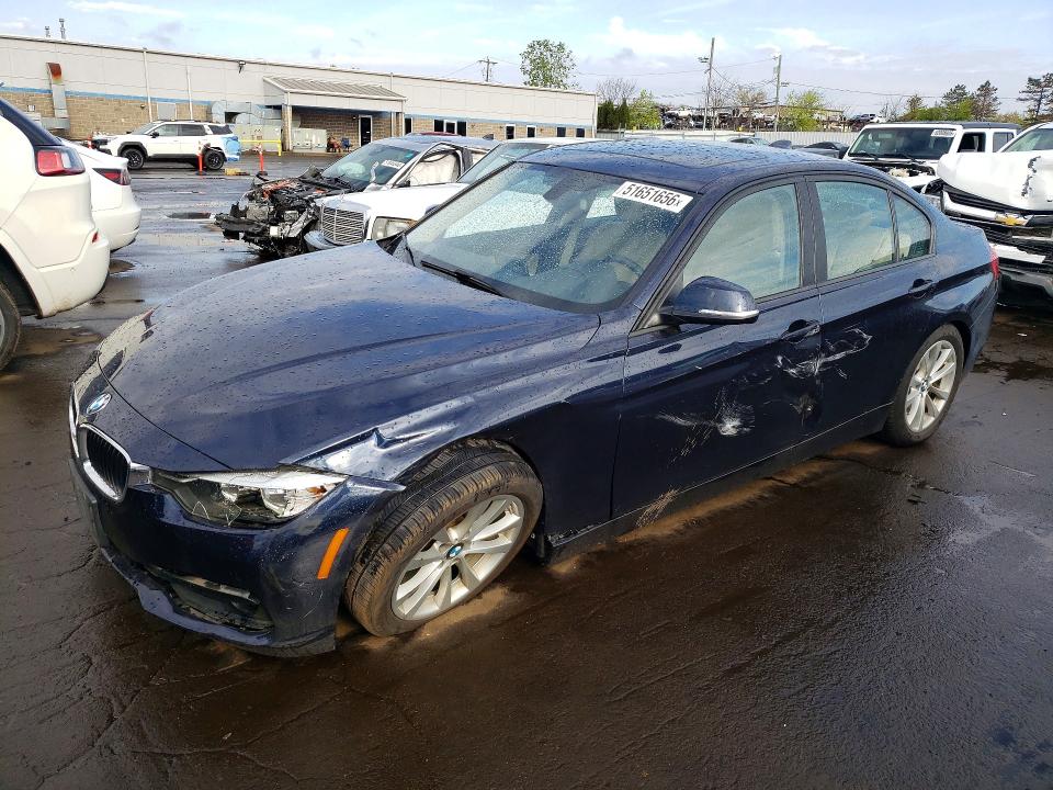 2017 BMW 320 — VIN WBA8E5G54HNU41483