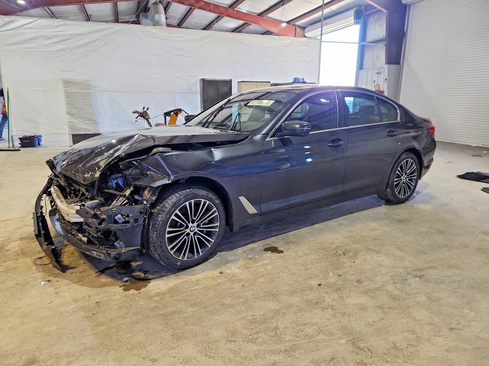 2019 BMW 540 — VIN WBAJE7C59KWD55397