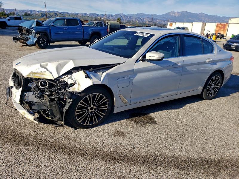 2019 BMW 530 E — VIN WBAJA9C54KB393986