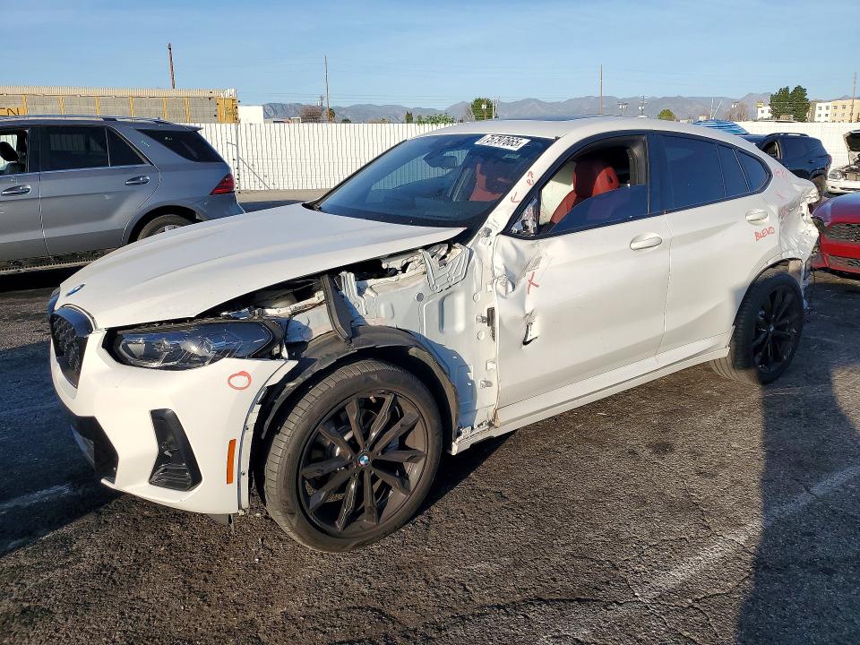 2024 BMW X4 — VIN 5UX33DT09R9V07767