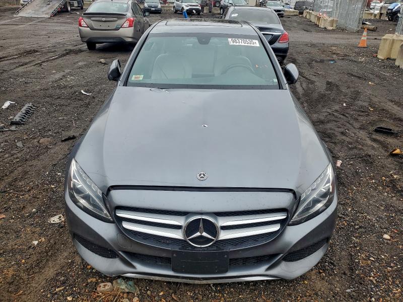 55SWF4HB8JU262565