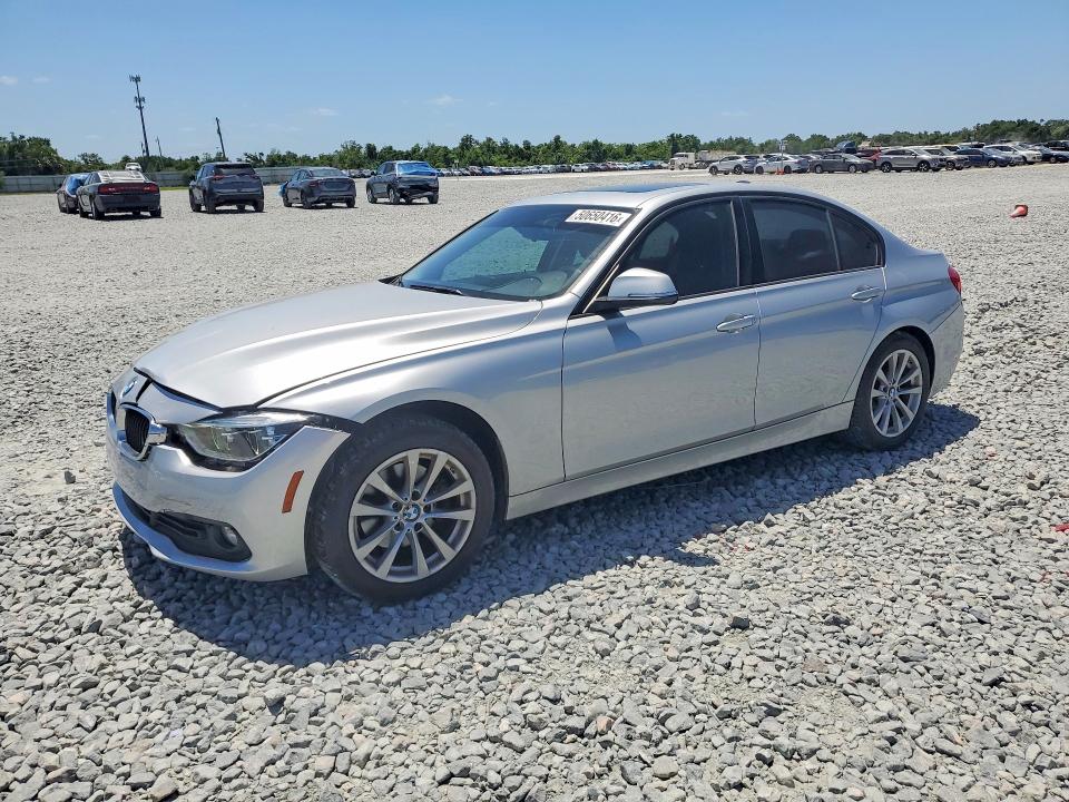 2018 BMW 320 — VIN WBA8E1G5XJNU89634