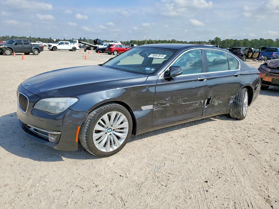 2015 BMW 740 — VIN WBAYA6C54FG273207