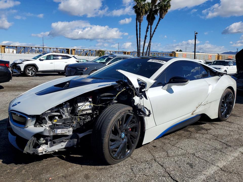 2016 BMW I8 — VIN WBY2Z2C51GV676177