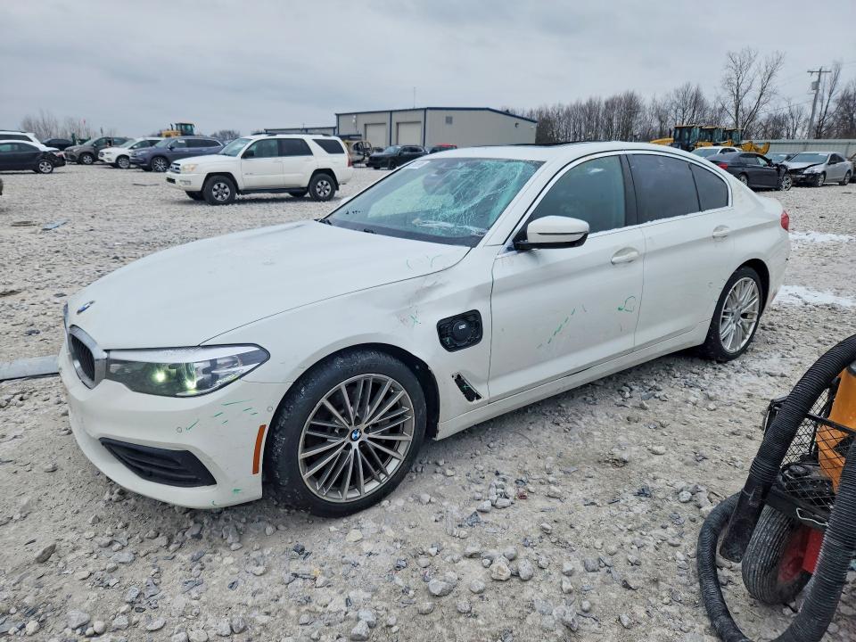 2020 BMW 530 E — VIN WBAJA9C02LCE37163