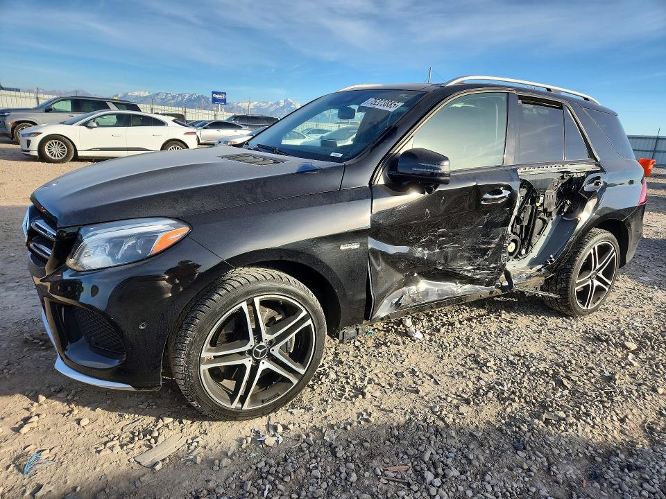 2018 MERCEDES-BENZ GLE 43 AMG — VIN 4JGDA6EB3JB129461
