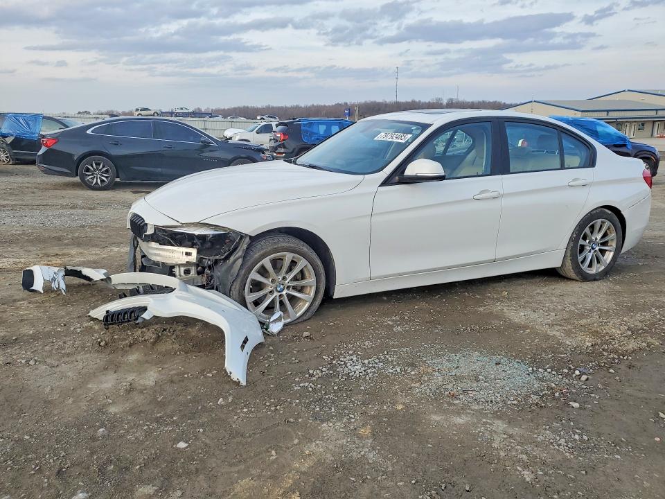 2017 BMW 320 — VIN WBA8E1G30HNU16751