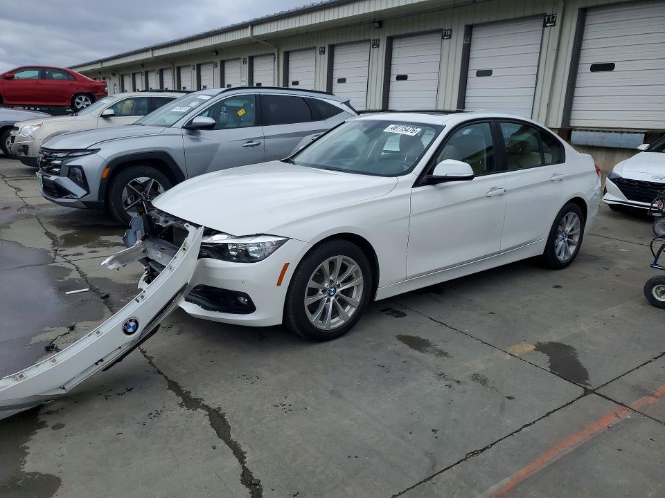 2017 BMW 320 — VIN WBA8E5G32HNU45238